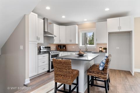 730 E Hillside Rd, Naperville, IL 60540 photo 3