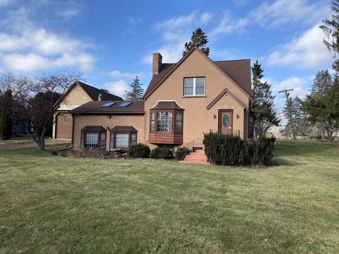 1430 Geringer Rd, Algonquin, IL 60102 photo 1