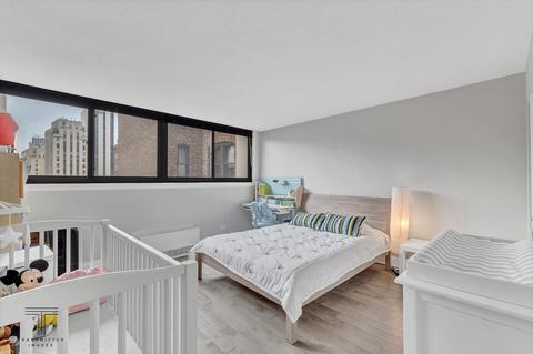 30 E Division St #7E, Chicago, IL 60610 photo 19