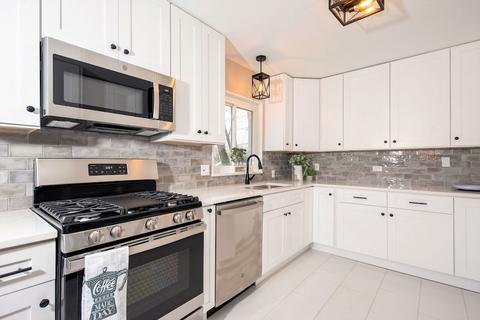 795 Evanston St, Hoffman Estates, IL 60169 photo 7
