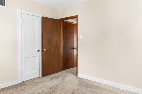 1596 S 6th Ave, Kankakee, IL 60901 photo 11