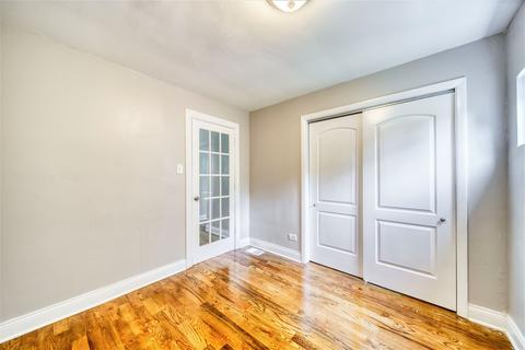 2610 E 76th St, Chicago, IL 60649 photo 10