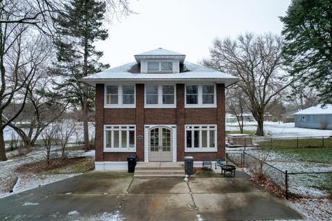 620 Big Timber Rd, Elgin, IL 60123 photo 1