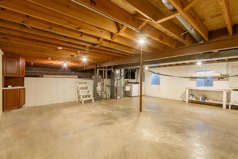 1470 Kent Ln, Elgin, IL 60120 photo 22