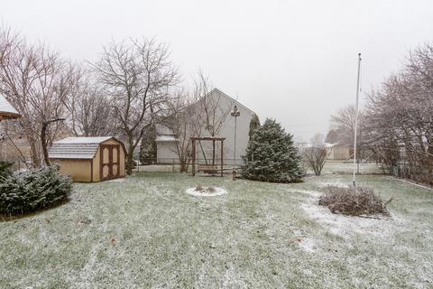 1470 Kent Ln, Elgin, IL 60120 photo 23