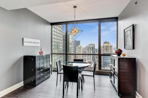21 E Huron St #1906, Chicago, IL 60611 photo 6