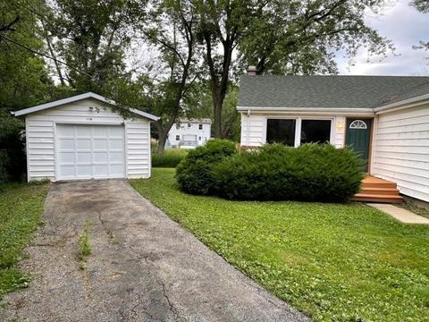 310 Park Ln, Ingleside, IL 60041 photo 2