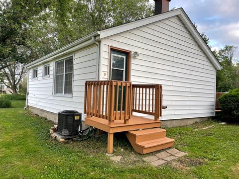 310 Park Ln, Ingleside, IL 60041 photo 16