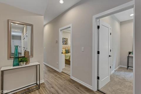 4917 S Champlain Ave, Chicago, IL 60615 photo 12