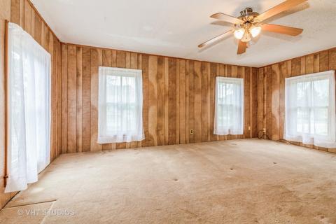 9716 Main St, Hebron, IL 60034 photo 9