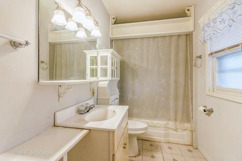 9716 Main St, Hebron, IL 60034 photo 7