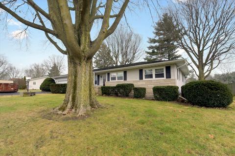 406 S Washington St, Sidney, IL 61877 photo 2