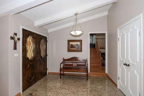 39 Forest Ave, Roselle, IL 60172 photo 6