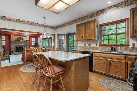 1215 Triple Crown Ct, Bartlett, IL 60103 photo 16