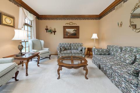 1215 Triple Crown Ct, Bartlett, IL 60103 photo 7