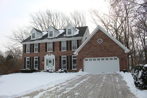 1215 Triple Crown Ct, Bartlett, IL 60103 photo 1