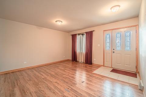 353 Miller St, Beecher, IL 60401 photo 2