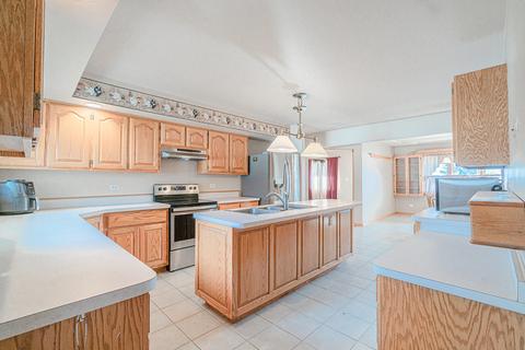 353 Miller St, Beecher, IL 60401 photo 8