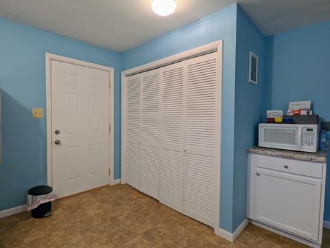 910 S Mattis Ave, Champaign, IL 61821 photo 34