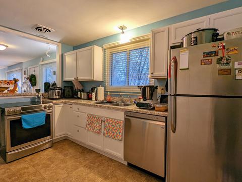 910 S Mattis Ave, Champaign, IL 61821 photo 12