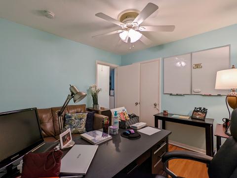 910 S Mattis Ave, Champaign, IL 61821 photo 24