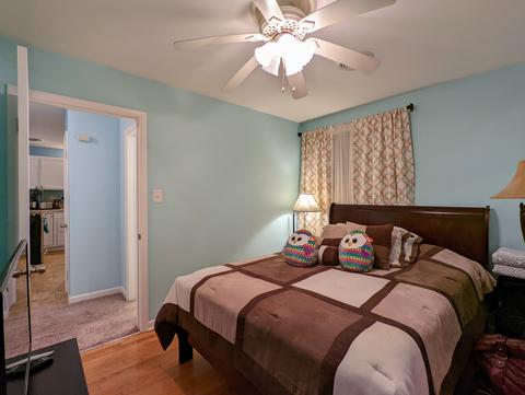 910 S Mattis Ave, Champaign, IL 61821 photo 27