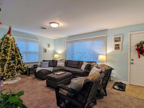 910 S Mattis Ave, Champaign, IL 61821 photo 16