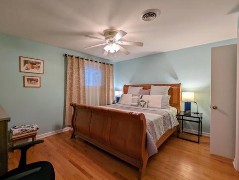 910 S Mattis Ave, Champaign, IL 61821 photo 18