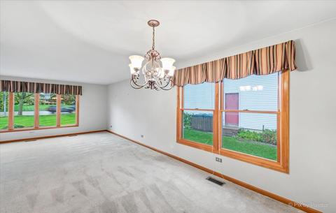 181 N Lombard Rd, Addison, IL 60101 photo 7