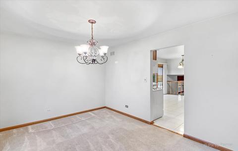181 N Lombard Rd, Addison, IL 60101 photo 8