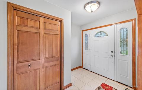 181 N Lombard Rd, Addison, IL 60101 photo 2
