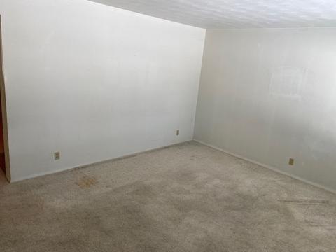 20 Ethell Pkwy, Normal, IL 61761 photo 3