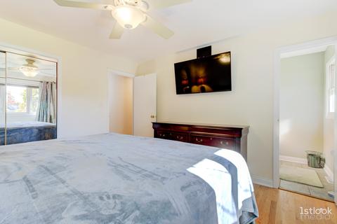 721 W Beach Dr, Addison, IL 60101 photo 12