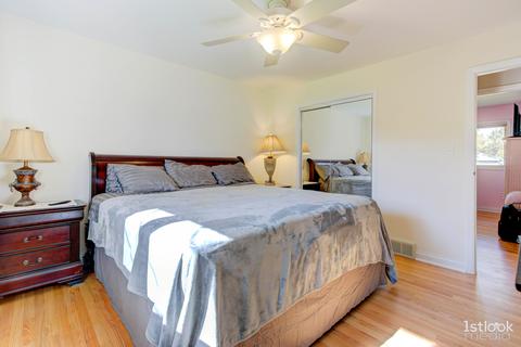 721 W Beach Dr, Addison, IL 60101 photo 11