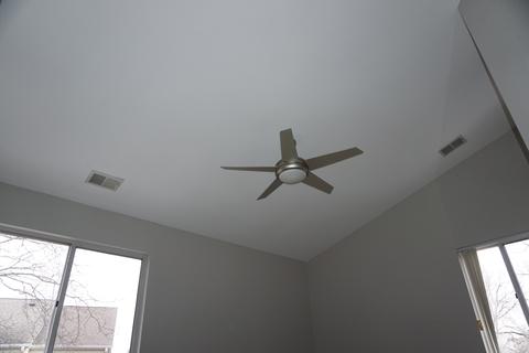 1402 Shore Ct #D2, Wheeling, IL 60090 photo 17