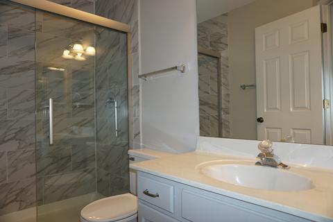 1402 Shore Ct #D2, Wheeling, IL 60090 photo 21