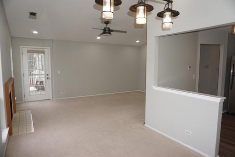 1402 Shore Ct #D2, Wheeling, IL 60090 photo 10