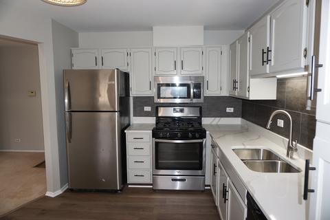 1402 Shore Ct #D2, Wheeling, IL 60090 photo 7