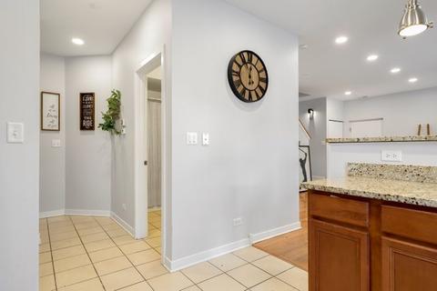 803 E 41st St #3B, Chicago, IL 60653 photo 8