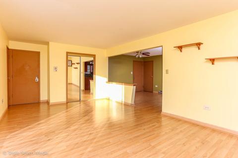 8001 Beloit Ave #3B, Bridgeview, IL 60455 photo 3