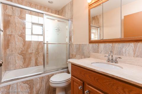 8001 Beloit Ave #3B, Bridgeview, IL 60455 photo 18
