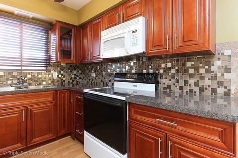 8001 Beloit Ave #3B, Bridgeview, IL 60455 photo 12
