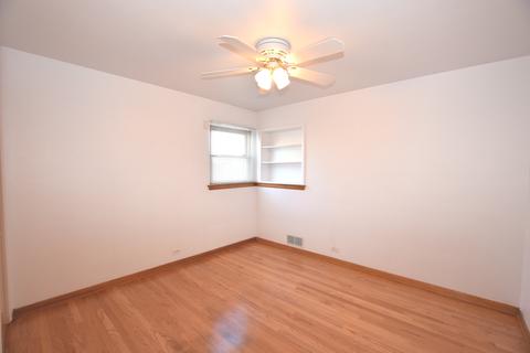 1105 Forest Ave, Des Plaines, IL 60018 photo 21