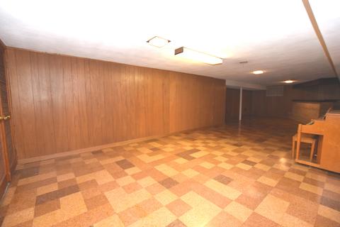 1105 Forest Ave, Des Plaines, IL 60018 photo 34