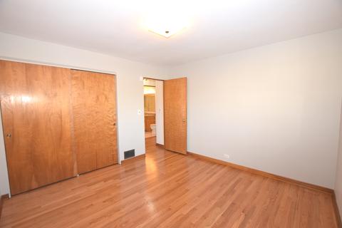 1105 Forest Ave, Des Plaines, IL 60018 photo 24