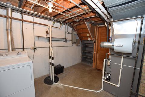 1105 Forest Ave, Des Plaines, IL 60018 photo 42
