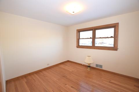 1105 Forest Ave, Des Plaines, IL 60018 photo 27
