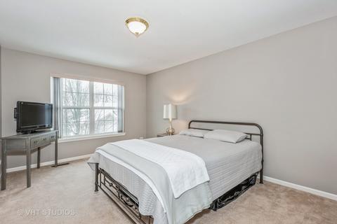 1436 Fox Path Ln, Hoffman Estates, IL 60192 photo 19