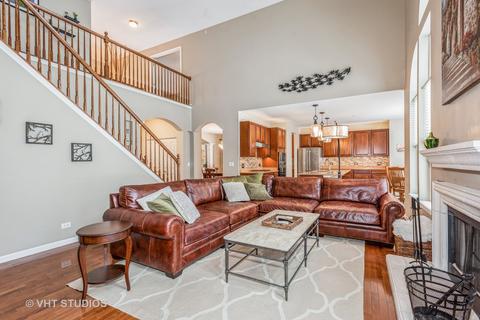 1436 Fox Path Ln, Hoffman Estates, IL 60192 photo 11