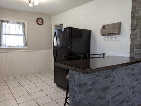 853 Monroe Dr, Freeport, IL 61032 photo 6